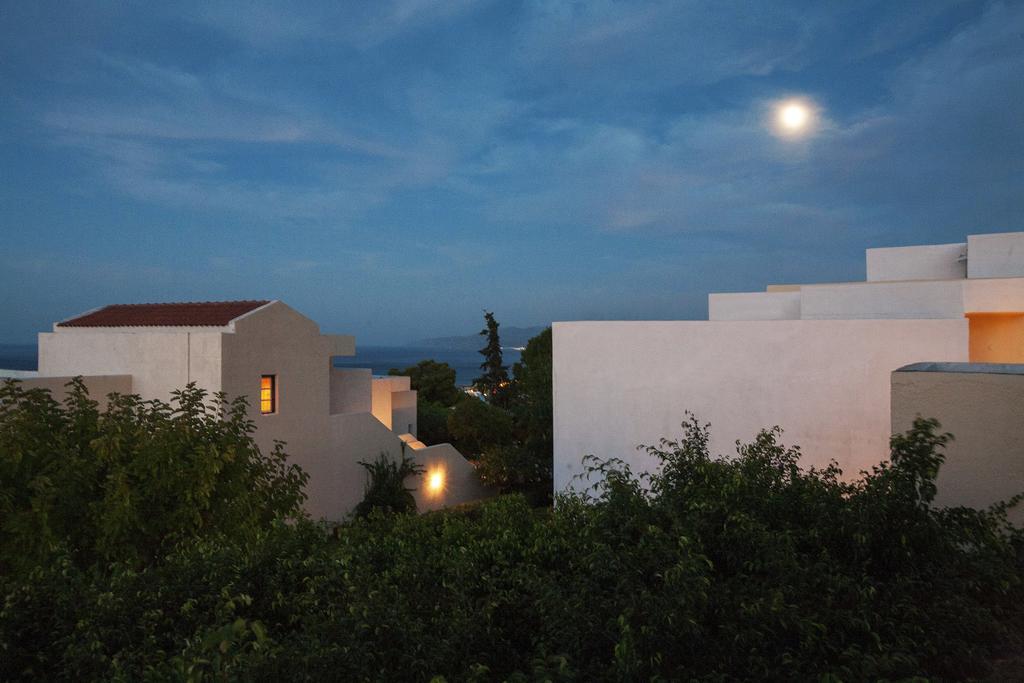 Aparthotel Sundance & 3*