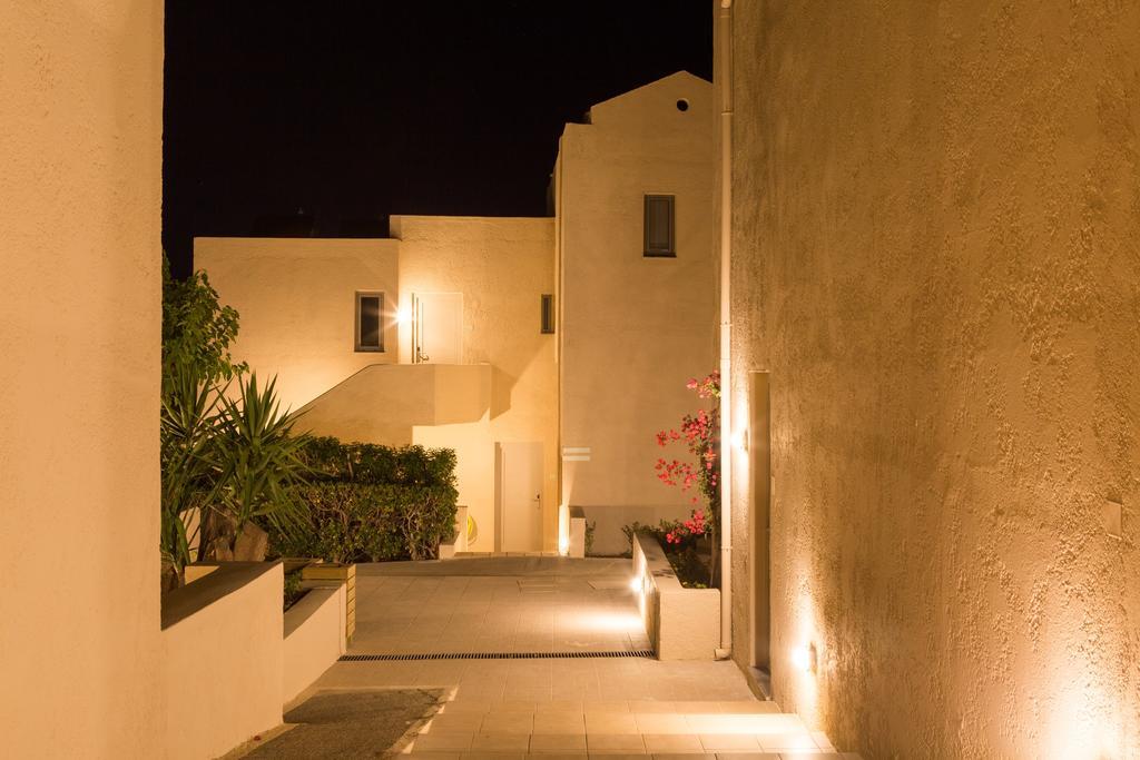 Aparthotel Sundance & 3*