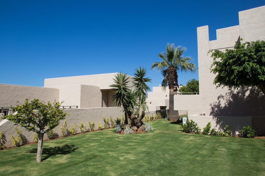 Aparthotel Sundance & 3*